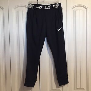 Girl’s Nike joggers